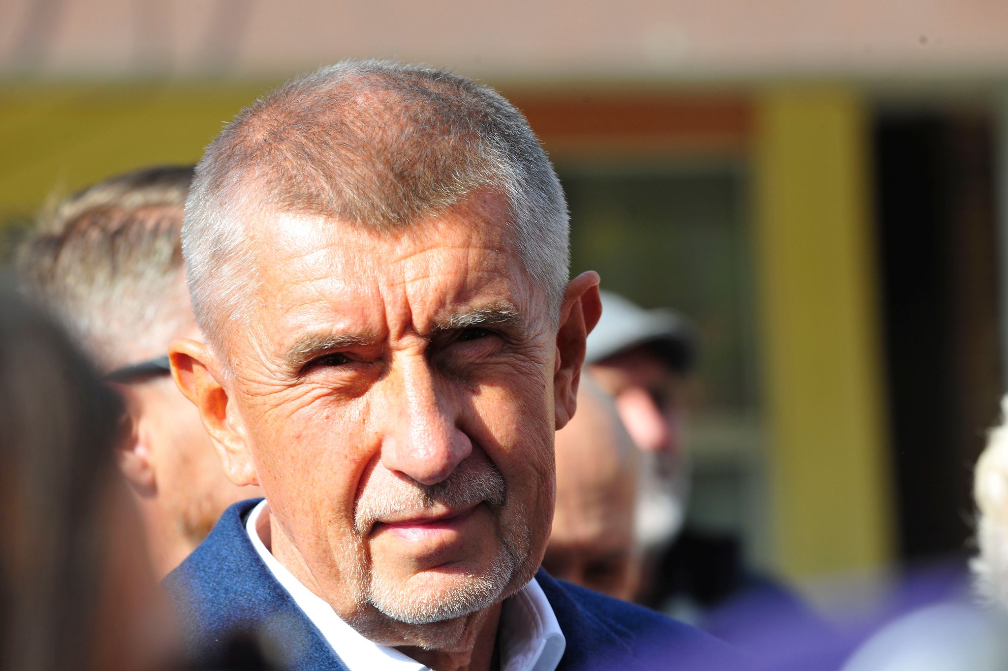 Der tschechische Milliardär und Gründer der Partei ANO, Andrej Babis, bei einem Wahlkampfauftritt im Prager Stadtteil Modrany. (Archivbild)