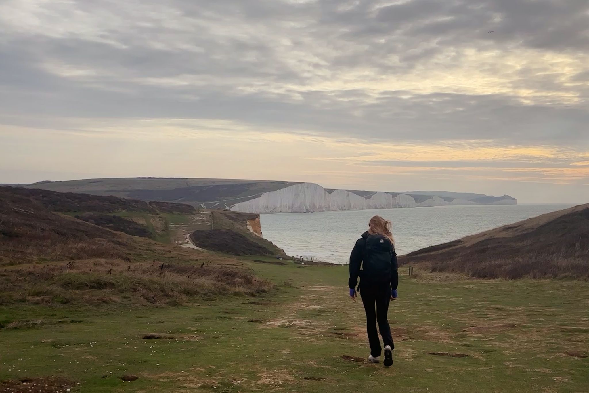 Die «Seven Sisters» im Blick: 21 Kilometer zählt die Wanderung von Seaford nach Eastbourne - es geht immer entlang der Steilküste.