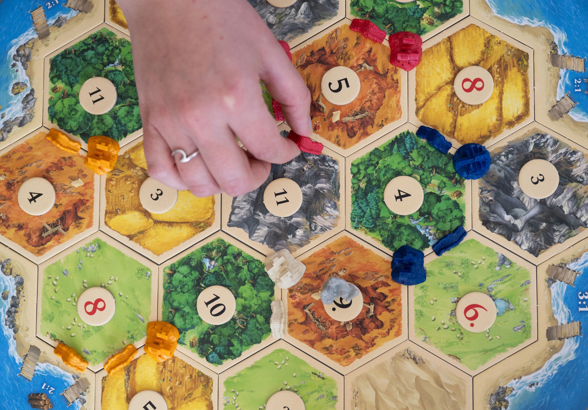 «Catan» wird weltweit und millionenfach gespielt. (Archivbild)
