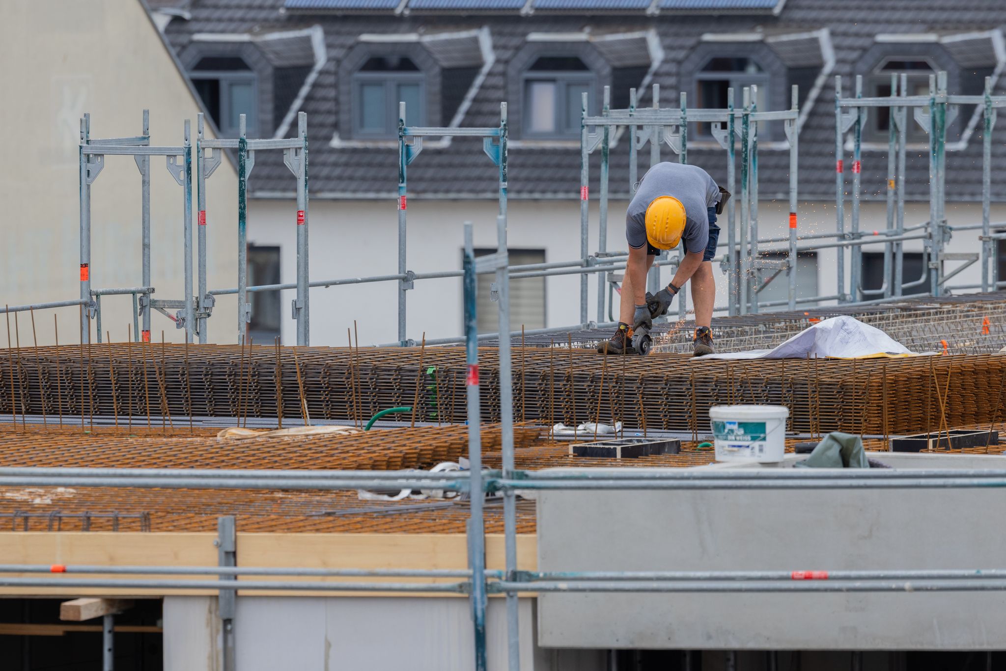 Die Stimmung im Wohnungsbau ist so gut wie seit drei Jahren nicht mehr - und doch vergleichsweise schlecht. (Archivbild)