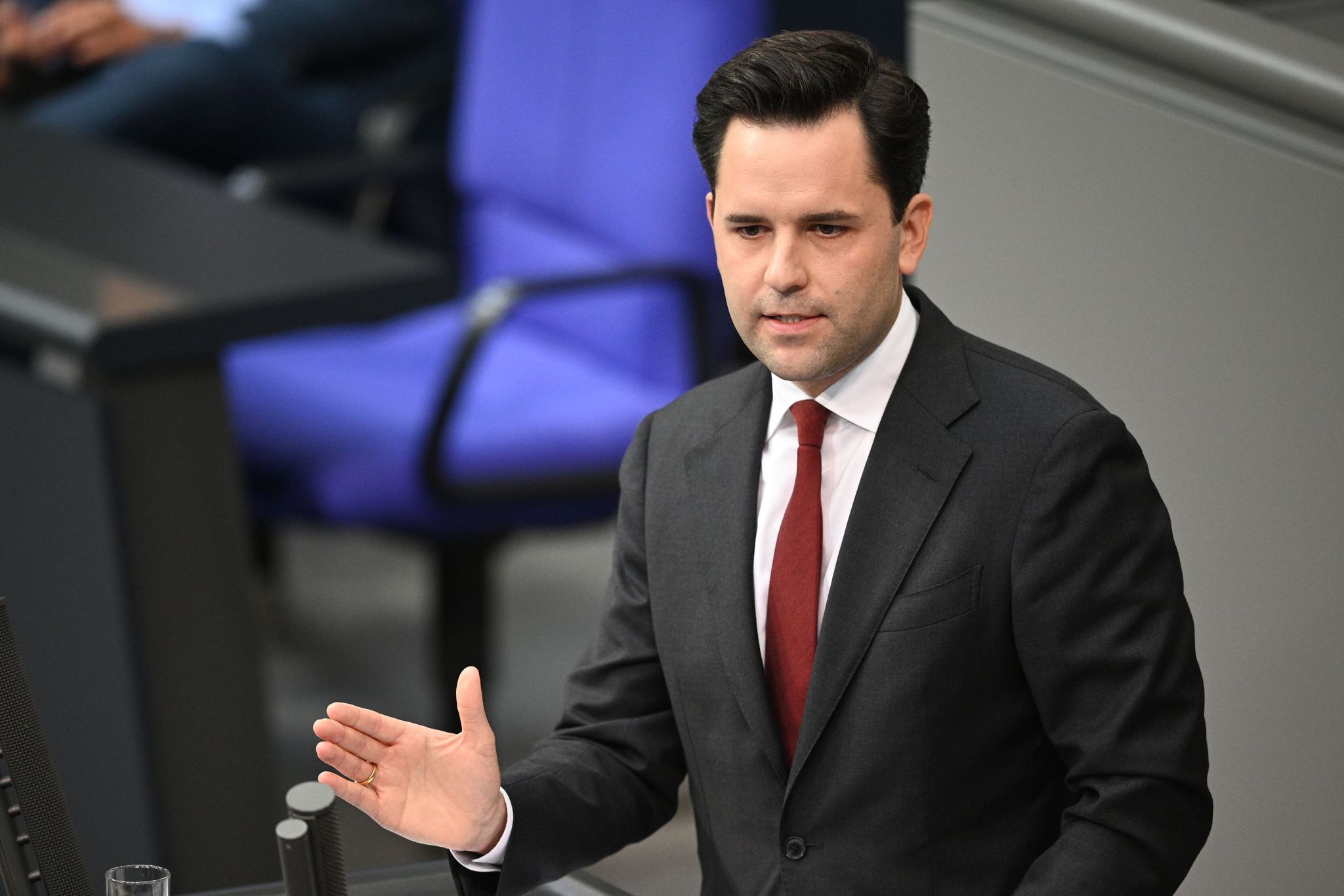 Der Vorsitzende der Jungen Union, Johannes Winkel, verlangt von der Bundesregierung große Sozialreformen. (Archivfoto)