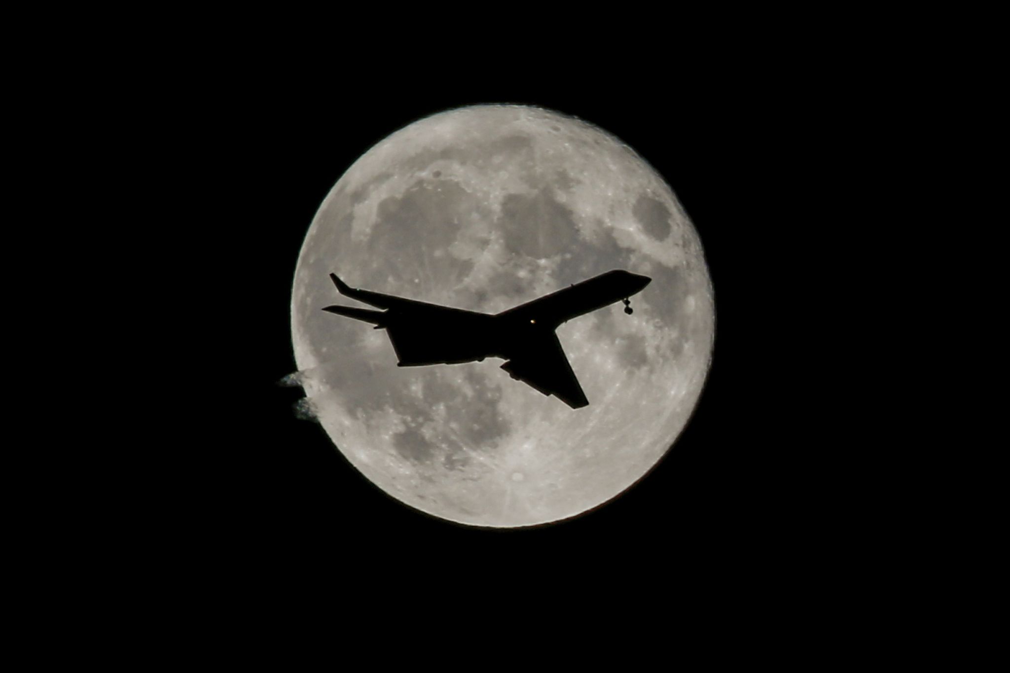 Es könnten bald Tausende Flüge gestrichen werden.