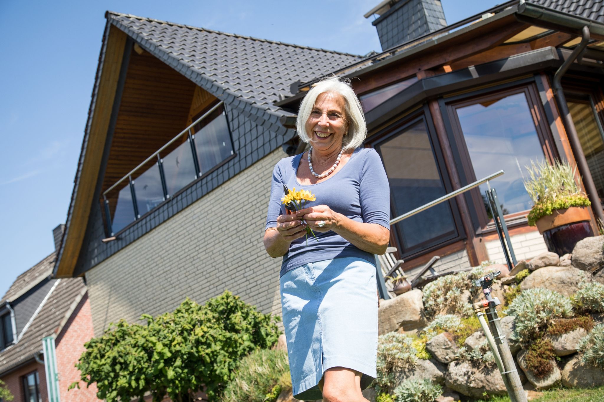 Sorgenfrei im Alter? Das Eigenheim kann dazu einen Beitrag leisten - wenn's denn gut in Schuss ist.