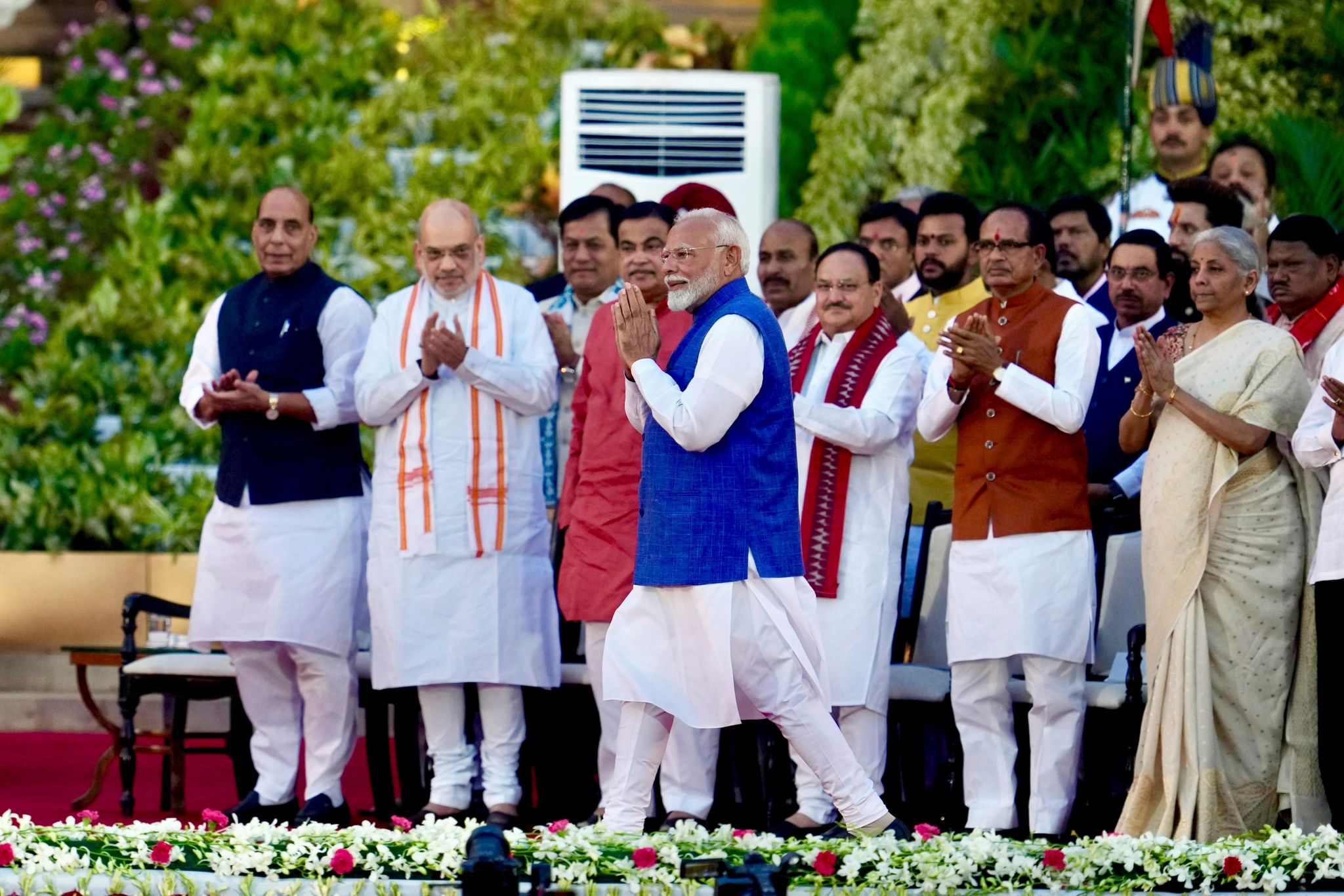 Narendra Modi ist erst der zweite indische Premierminister, der für eine dritte Amtszeit an der Macht bleibt.